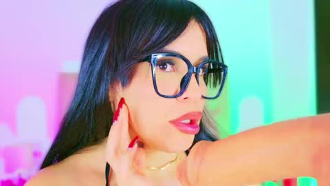 Charloott Evans online show from November 27, 7:54 am