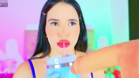 Charloott Evans online show from December 5, 1:36 am