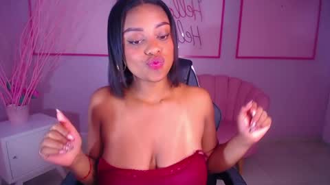 Snapshot of charlote_fun_a chatting on January 17, 10:44 am Charlote online show from January 17, 10:44 am