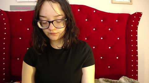 Snapshot of charlotte1_ls chatting on December 20, 1:58 am charlotte1_ls online show from December 20, 1:58 am