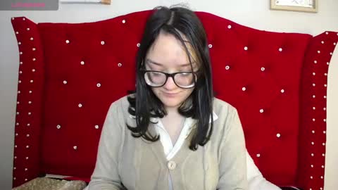 Snapshot of charlotte1_ls chatting on January 15, 1:02 am charlotte1_ls online show from January 15, 1:02 am