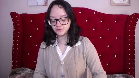 Snapshot of charlotte1_ls chatting on January 27, 9:33 pm charlotte1_ls online show from January 27, 9:33 pm