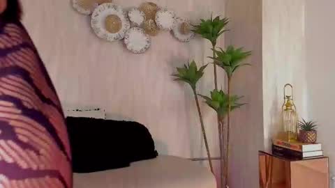   Charlotte  online show from February 11, 3:33 am