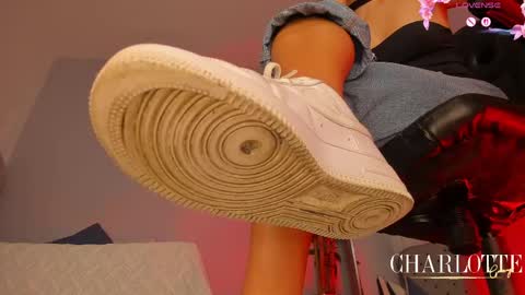Snapshot of charlotte__grey chatting on May 8, 7:30 pm charlotte grey online show from May 8, 7:30 pm