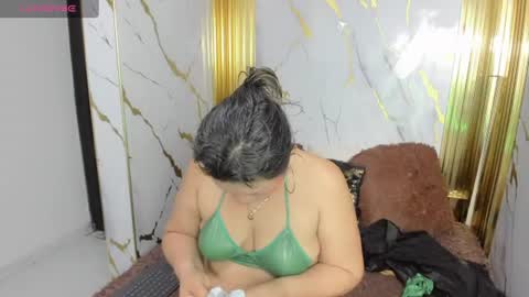 charlotte__milf online show from July 2, 7:09 pm