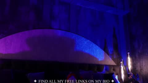 Charlotte online show from February 28, 6:53 pm