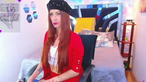 CHARLOTTELANDRY online show from April 29, 6:03 pm
