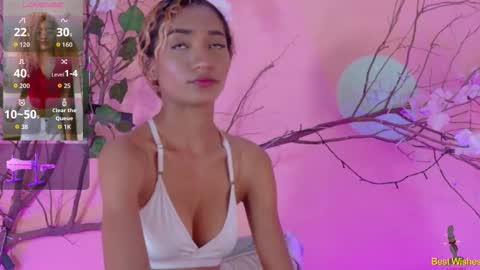 CHARLOTTE online show from March 5, 12:12 pm