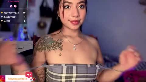 Snapshot of charlotte_queen20 chatting on December 15, 9:19 pm Charlotte online show from December 15, 9:19 pm