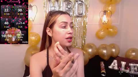 Snapshot of charlottelam2 chatting on January 25, 10:08 am ALE online show from January 25, 10:08 am