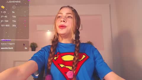 Snapshot of charlottelam2 chatting on February 10, 10:20 am ALE online show from February 10, 10:20 am