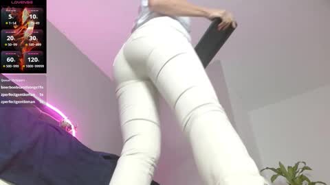 CharlotteLemke online show from January 31, 7:11 pm