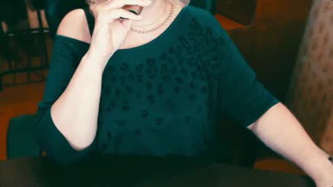 CharlotteXTasty online show from December 2, 8:55 pm