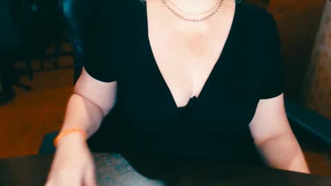 CharlotteXTasty online show from January 24, 1:14 pm