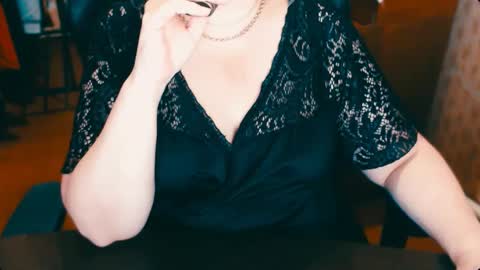 CharlotteXTasty online show from March 5, 11:38 am