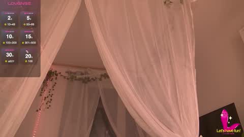 Snapshot of charlottybaby chatting on November 20, 7:46 pm Charlotte online show from November 20, 7:46 pm