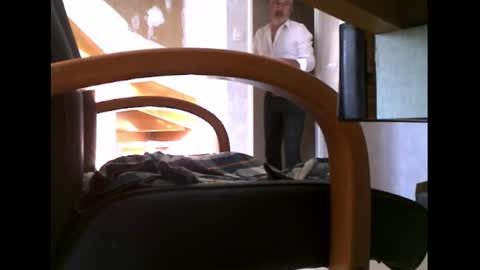 charly052 online show from February 18, 9:32 am