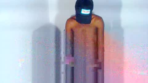 charly_vergonti_ online show from February 2, 8:46 am