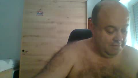 charly online show from December 17, 9:48 am