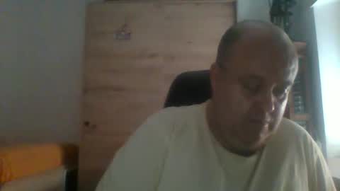 charly online show from February 10, 11:03 am