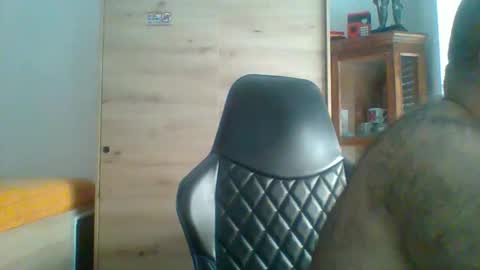 charly online show from February 18, 11:39 am