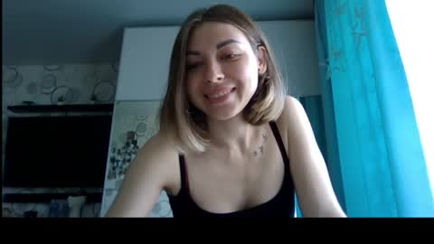 charming__chick online show from June 7, 10:30 am