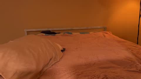 katie online show from December 14, 11:48 am