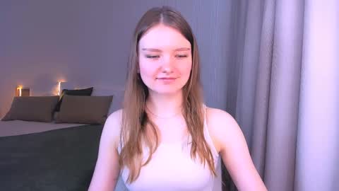 Snapshot of charminglookeva chatting on May 30, 3:36 am Im Eva online show from May 30, 3:36 am