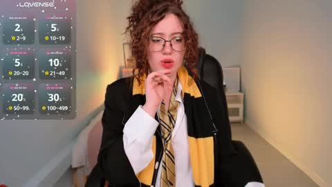 Snapshot of charmygrace chatting on December 7, 5:42 pm Grace online show from December 7, 5:42 pm