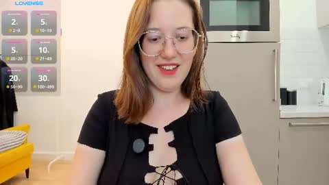 Snapshot of charmygrace chatting on June 23, 2:48 pm Grace online show from June 23, 2:48 pm