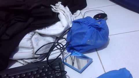 Snapshot of chartubate99 chatting on November 1, 12:12 am chartubate99 online show from November 1, 12:12 am