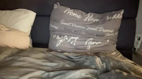 Vicky online show from October 25, 6:46 pm