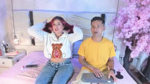       online show from May 11, 11:27 am