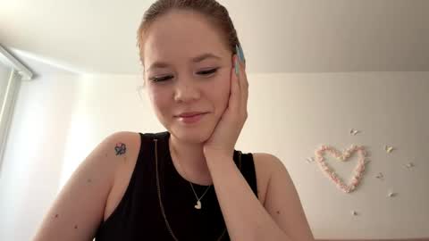 Nina online show from May 26, 5:14 am
