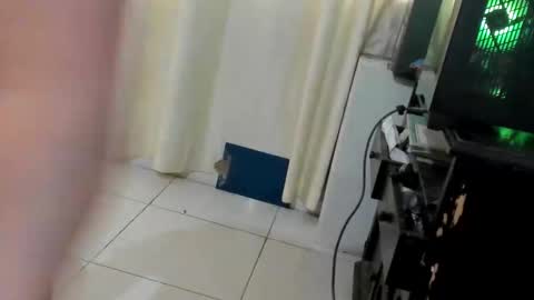 Snapshot of chatkatd chatting on February 18, 2:02 pm Santiago online show from February 18, 2:02 pm