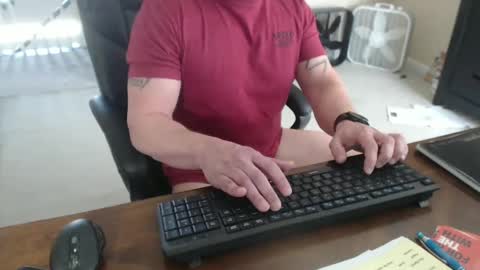 Snapshot of chattingfun101 chatting on February 26, 7:27 pm chattingfun101 online show from February 26, 7:27 pm