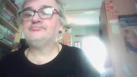 lee online show from March 19, 4:00 pm