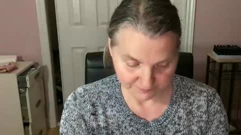 chealsiek online show from April 1, 11:13 pm