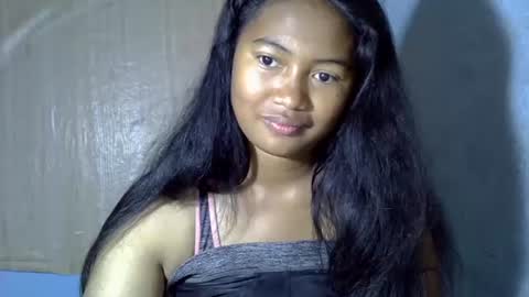Snapshot of chechick_sahu chatting on September 25, 5:00 am Angel online show from September 25, 5:00 am