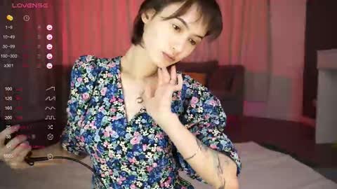 Snapshot of chee_cha chatting on January 12, 9:09 pm chicha online show from January 12, 9:09 pm