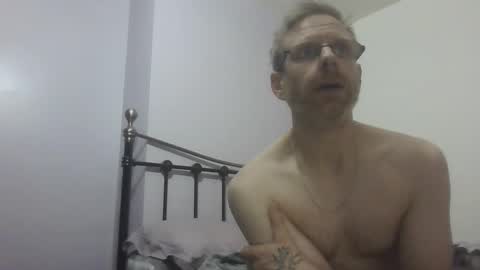 Snapshot of cheeky19841 chatting on December 31, 6:13 pm cheeky19841 online show from December 31, 6:13 pm