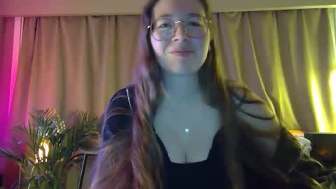 CheekyNightOwl online show from September 12, 8:42 pm