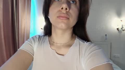 Snapshot of cheekypie_ chatting on April 14, 7:58 am Amelia online show from April 14, 7:58 am