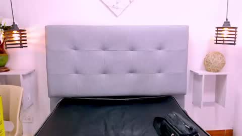 Snapshot of cheelsea_ chatting on January 14, 3:53 am cheelsea_ online show from January 14, 3:53 am