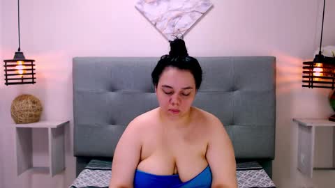 Snapshot of cheelsea_ chatting on January 24, 3:32 am cheelsea_ online show from January 24, 3:32 am