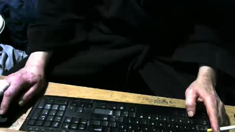 Snapshot of chefy999 chatting on February 7, 11:01 am chefy online show from February 7, 11:01 am