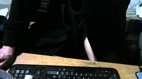 Snapshot of chefy999 chatting on March 10, 8:48 am chefy online show from March 10, 8:48 am