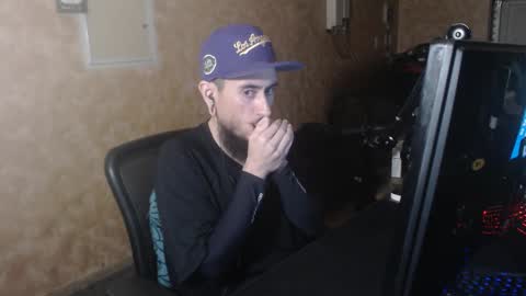 Snapshot of chelseagrinox chatting on March 3, 2:39 am Chelsea online show from March 3, 2:39 am