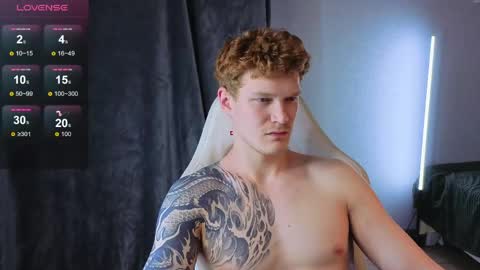 LUCASRYANPVT IS OPEN online show from May 30, 3:03 am
