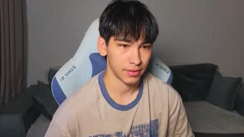 Snapshot of chem1ko chatting on June 8, 5:19 am LUCASRYANPVT IS OPEN online show from June 8, 5:19 am